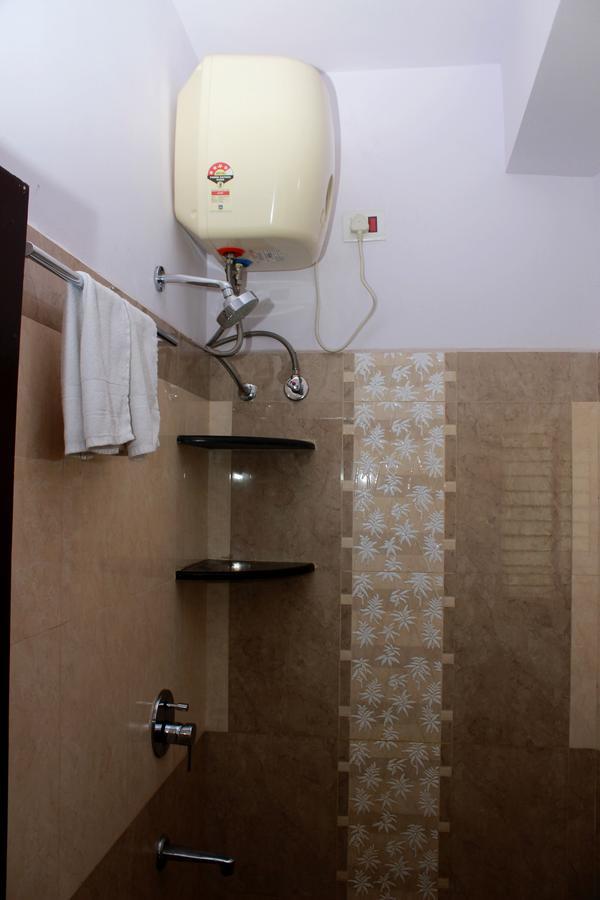 Oyo 1900 Hotel Olive Residency Májszúr Kültér fotó